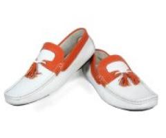 Mansoon Offer - 50% Discount on Foot wears - Raipur