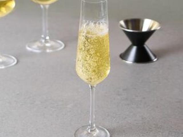 Latest designs of wine glasses at Wooden Street - Bangalore - 1